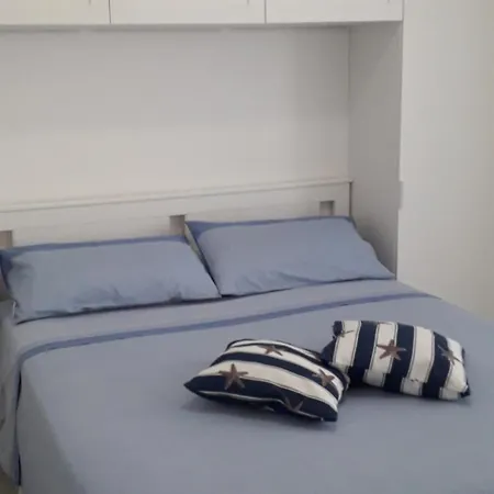 Lamberti Beach Apartment - 150 M From The Sea - Just Renewed - Wifi Savona Exterior photo